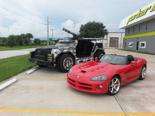 viper and concept car at Port of Can..jpg