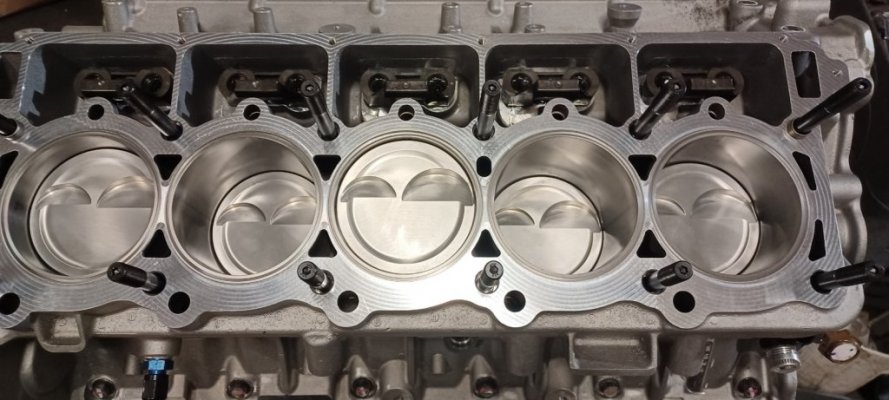 Blucifer Engine Build 1.jpeg