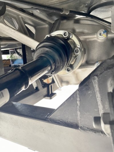 Safety-Wire-Axle-Bolts-Med-Res.jpg
