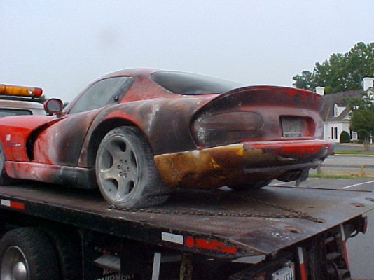 My 99 viper fire damage - jul 20 2002 - MVC-002F (2).JPG