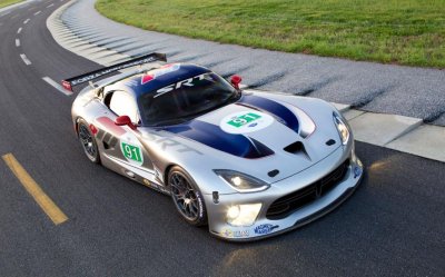 SRT-Viper-GTS-R-race-car-front-side-view-on-track.jpg