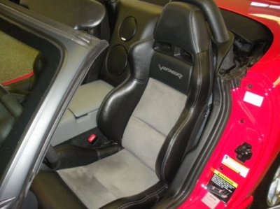 Two tone viper seats.jpg